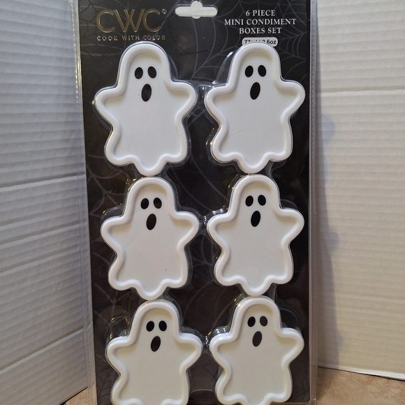 CWC Cook With Color 6 Piece Mini Condiment Boxes Set Ghost 2.6 oz Each - Picture 1 of 4